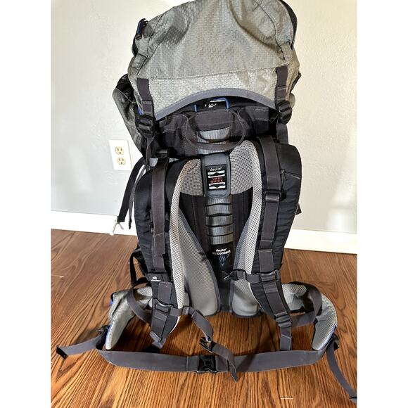 Deuter Air Contact Lite Backpack 65+10L Internal Frame Camping Hiking - Picture 8 of 12